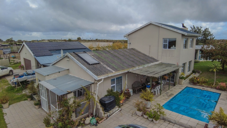 3 Bedroom Property for Sale in Hartebeesfontein Western Cape